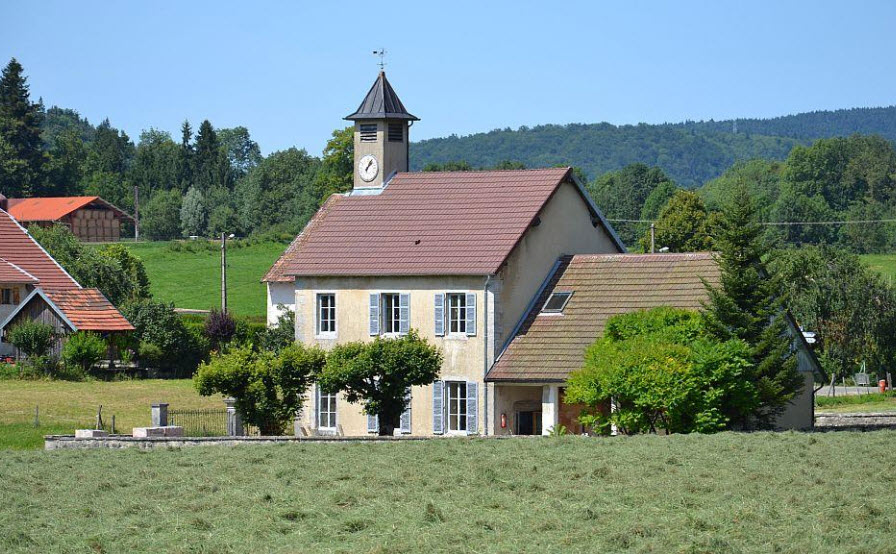 Villeneuve-Sous-Pymont, France
